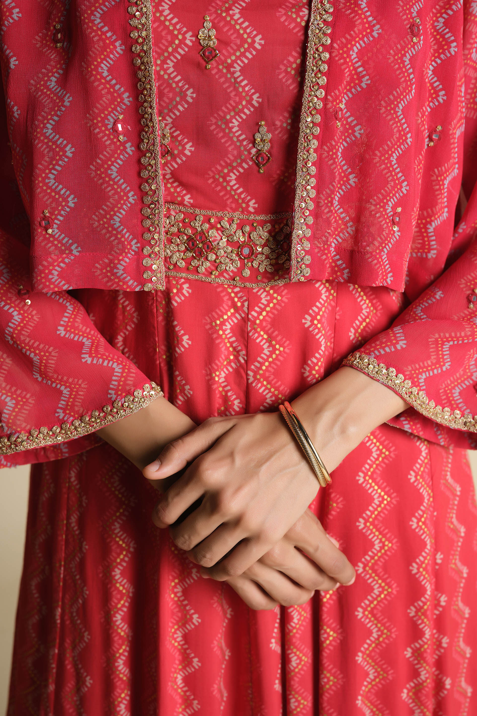 Saare Naache Shrug Set, Red, image 8